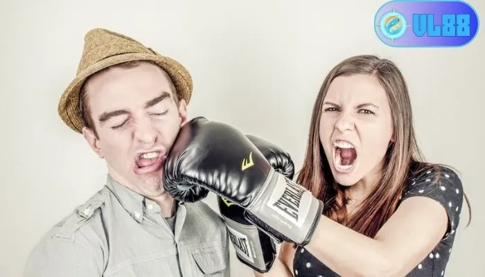 Giải mã giấc mơ thấy đánh nhau
